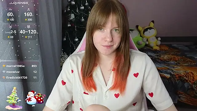 Snapshot of CassieJuice69 chatting on 01.05.25 CassieJuice69 online show from 01.05.25