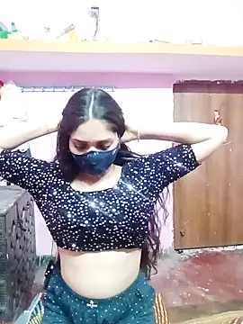 Cute-Simmi online show from 12.15.24