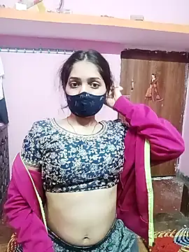 Cute-Simmi online show from 12.16.24