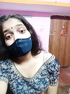 Cute-Simmi online show from 01.18.25