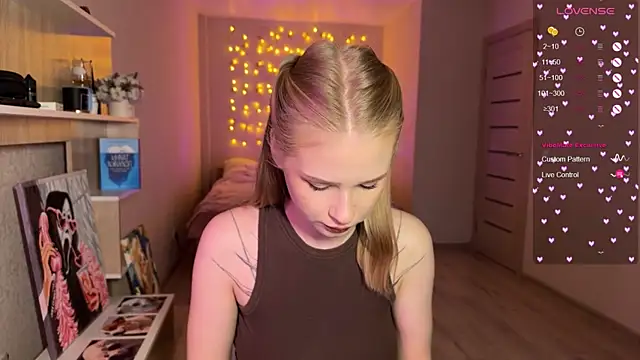 lisa barbie online show from 12.20.25