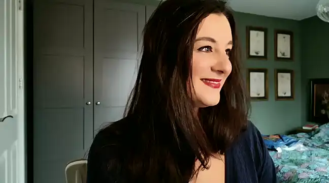 flatwhite0 online show from 02.20.25