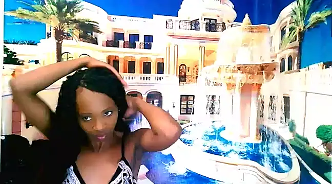 Snapshot of EbonyCreamy69 chatting on 12.09.24 EbonyCreamy69 online show from 12.09.24