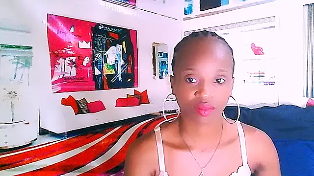 Snapshot of EbonyCreamy69 chatting on 01.08.25 EbonyCreamy69 online show from 01.08.25