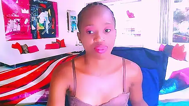 Snapshot of EbonyCreamy69 chatting on 01.10.25 EbonyCreamy69 online show from 01.10.25