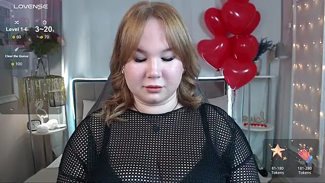 Snapshot of Emmy_Greis chatting on 02.17.25 Emmy Greis online show from 02.17.25