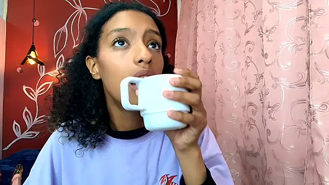 Zia Green online show from 01.23.25