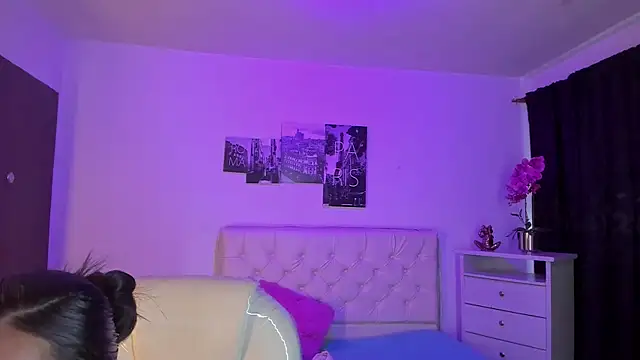 Amy Kiitty  online show from 03.19.26