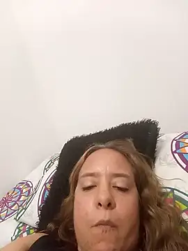 Snapshot of Iivana_19 chatting on 02.22.26 Iivana 19 online show from 02.22.26