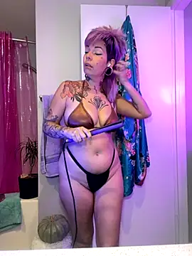 GoldieBakeman online show from 09.17.25