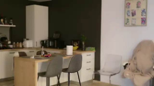 Snapshot of Lorennameliyy chatting on 09.25.25 Lorennameliyy online show from 09.25.25