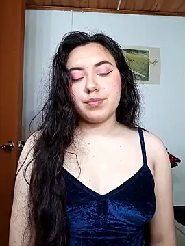 Emi chik online show from 01.07.26