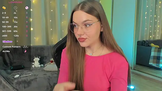Marta May  online show from 12.01.24