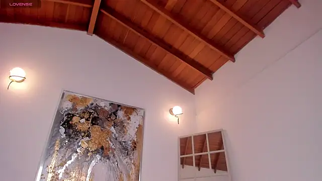 KatieNolan 1 online show from 12.30.24