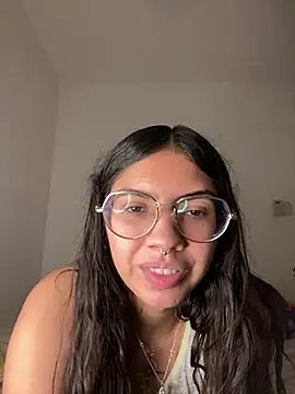 Argentiiniita online show from 12.11.24