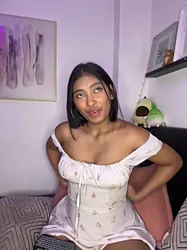 Isabella fasilier online show from 02.12.25