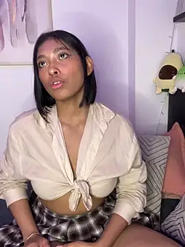 Isabella fasilier online show from 02.14.25