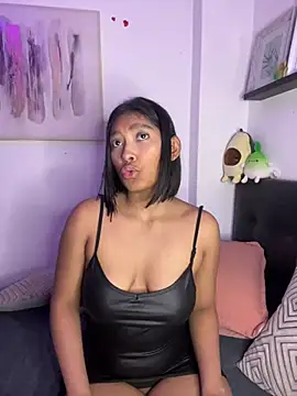 Isabella fasilier online show from 03.10.25