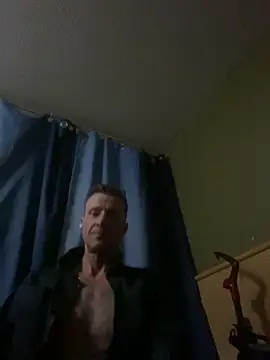 Chrisyyc69eqt online show from 09.11.25