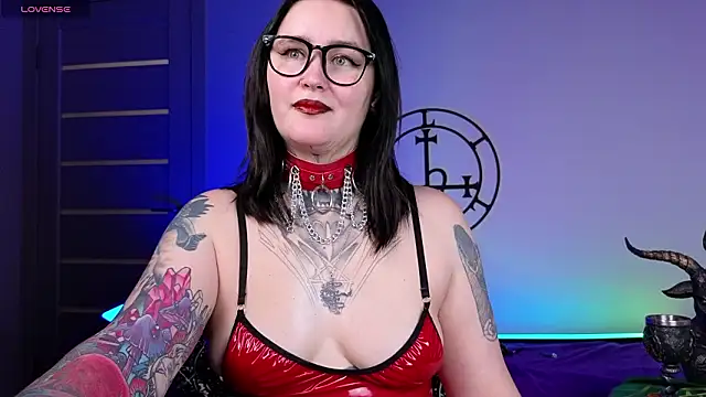 Emmybrightj  online show from 02.13.26