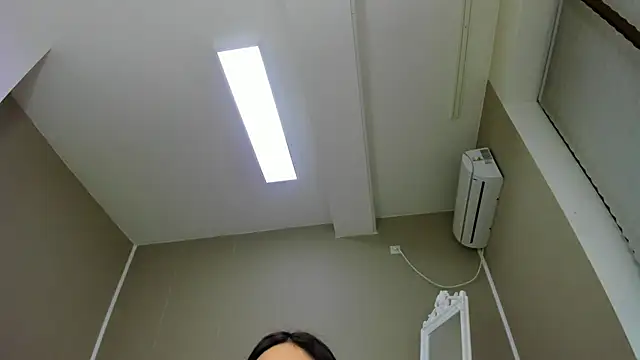 Kimi Ivy online show from 02.23.25