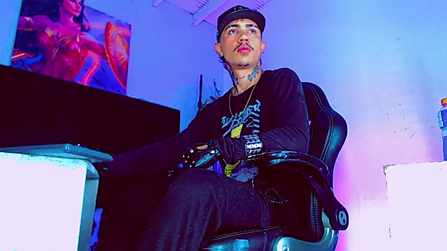 HannibalLester online show from 10.25.25