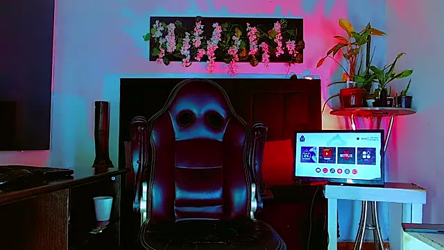 HannibalLester online show from 03.03.26