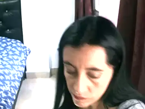 hailey85 online show from 12.24.24