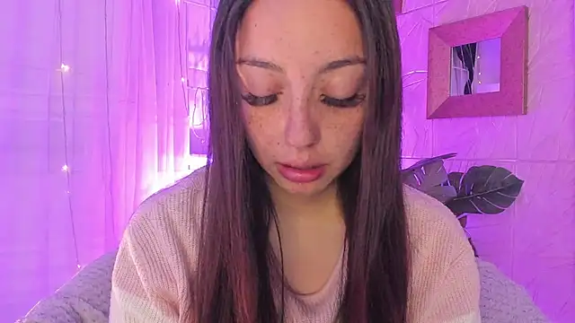 Snapshot of sadashi_moon_ chatting on 02.06.25 sadashi moon online show from 02.06.25