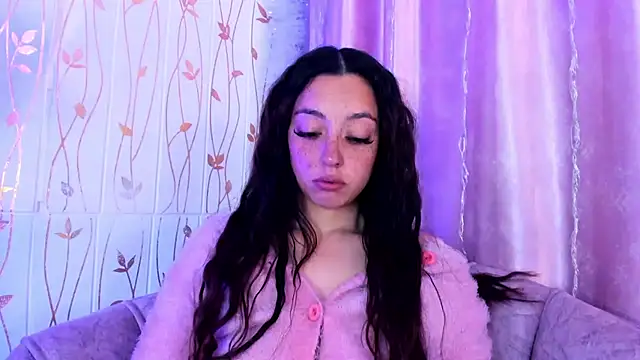 Snapshot of sadashi_moon_ chatting on 02.17.25 sadashi moon online show from 02.17.25