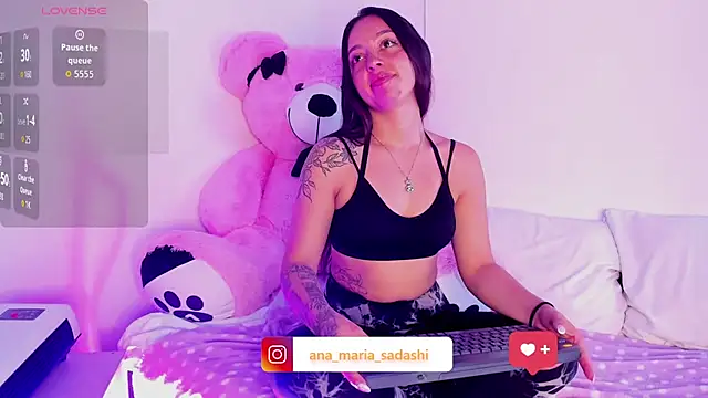 Snapshot of sadashi_moon_ chatting on 10.19.25 sadashi moon online show from 10.19.25