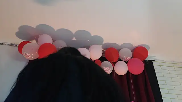 Snapshot of NYX1126 chatting on 02.14.26 NYX1126 online show from 02.14.26