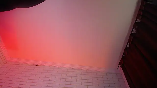 Snapshot of NYX1126 chatting on 04.04.26 NYX1126 online show from 04.04.26