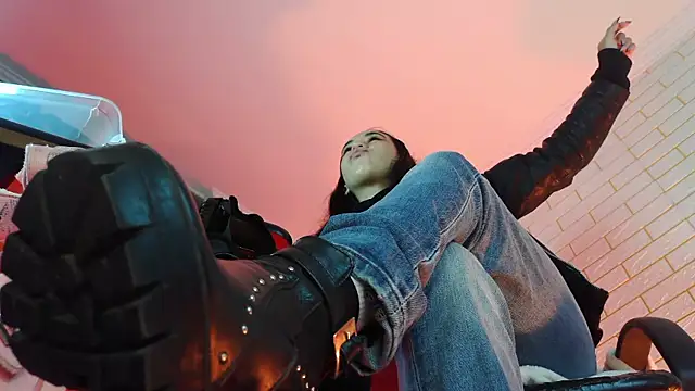 Snapshot of NYX1126 chatting on 04.09.26 NYX1126 online show from 04.09.26