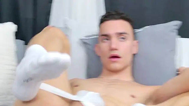 Snapshot of Alan_Real chatting on 02.07.25 Alan Real online show from 02.07.25