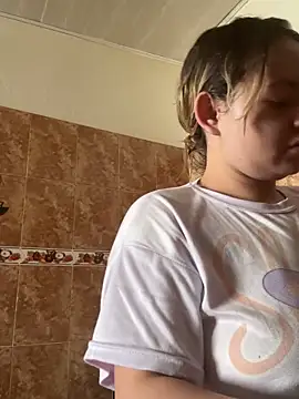 Snapshot of Naiara_Sex_ chatting on 02.14.26 Naiara Sex online show from 02.14.26