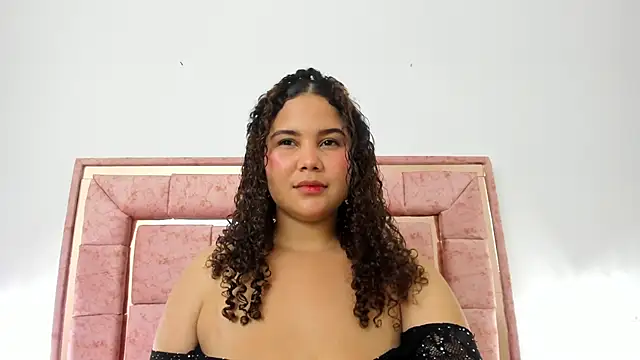 zoee lovv online show from 12.07.24