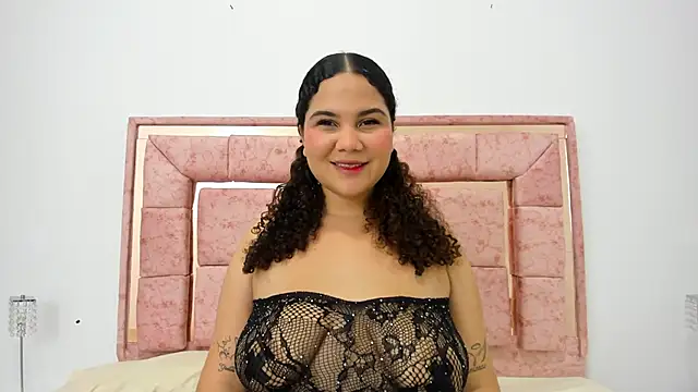 zoee lovv online show from 12.11.24