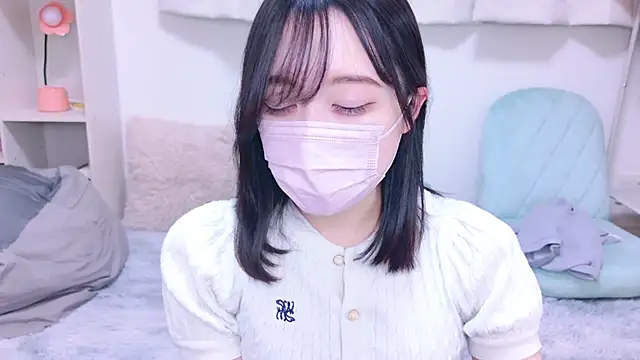 Yurie  online show from 02.09.25