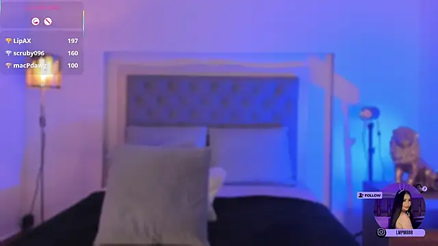 Katte Hood11 online show from 02.19.25