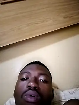 Snapshot of zipeqengeshe21 chatting on 12.15.24 zipeqengeshe21 online show from 12.15.24