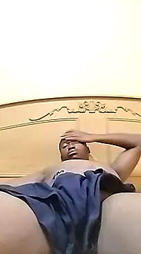 Snapshot of zipeqengeshe21 chatting on 01.02.25 zipeqengeshe21 online show from 01.02.25