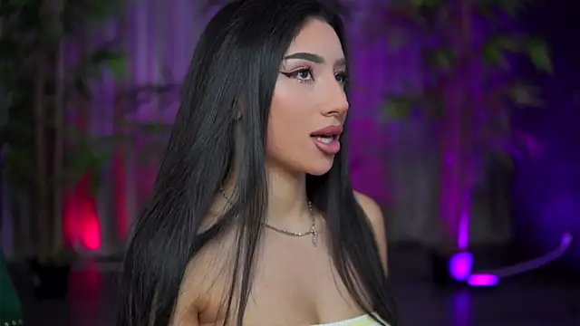 GinaValentinna online show from 10.21.25