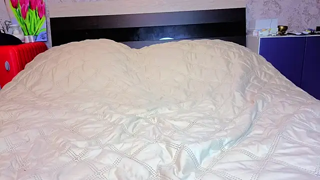 Baiambel Mi online show from 04.15.26