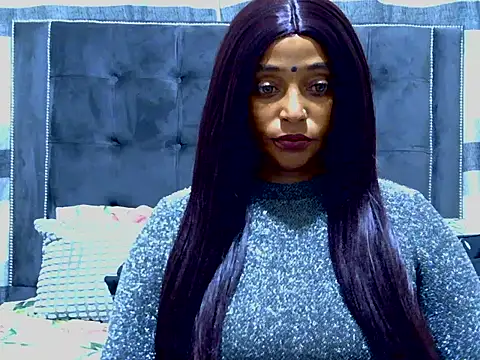 Snapshot of 922Ocean chatting on 02.01.25 922Ocean online show from 02.01.25