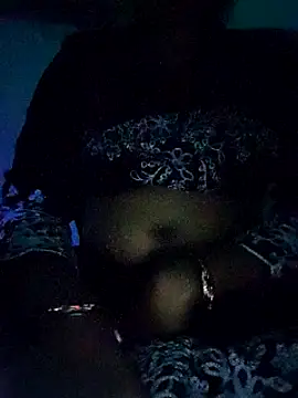 Snapshot of lovelyruhi chatting on 12.04.24 lovelyruhi online show from 12.04.24