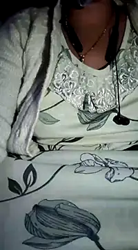 Snapshot of lovelyruhi chatting on 01.19.25 lovelyruhi online show from 01.19.25