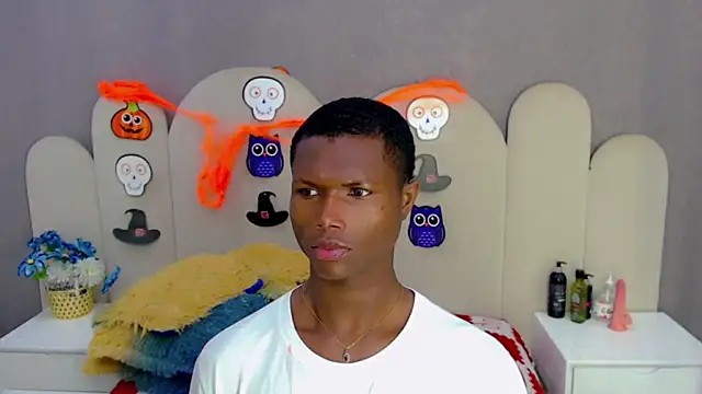 Snapshot of joel_blackcock chatting on 10.16.25 joel blackcock online show from 10.16.25