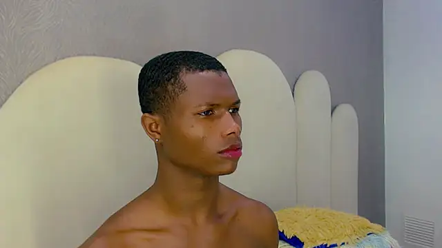 Snapshot of joel_blackcock chatting on 01.11.26 joel blackcock online show from 01.11.26