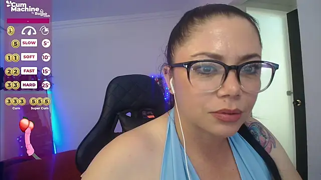 Snapshot of Madame_Shein_ chatting on 12.09.24 Madame Shein  online show from 12.09.24